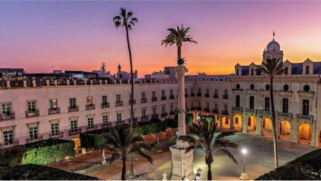 Piso Museo Del Realismo - Catedral - Alcazaba Con Parking Gratis - Super Wifi Lägenhet Almería Exteriör bild
